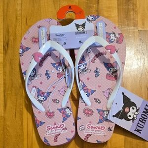 Primarks Sanrio Kuromi Womens Flip Flops - Pink and White